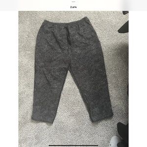 Lululemon Capris